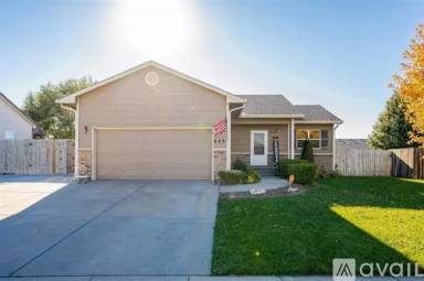Main picture of 609 S Longbranch Dr