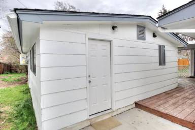Main picture of 2232 1/2 W Lemhi St