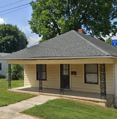 Main picture of 824 W Virginia Ave