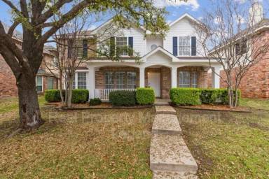 Main picture of 5012 Boxwood Ln