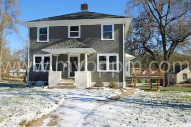 Main picture of 3325 N 42nd St