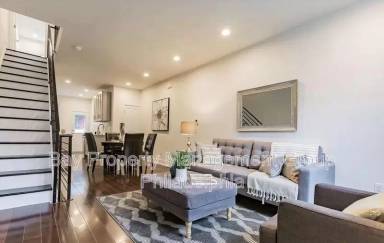 Main picture of 2016 Mercy St