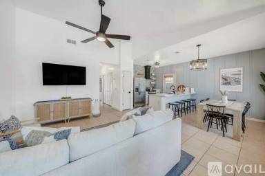 Main picture of 6219 Poinciana Dr