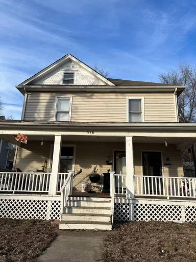 Main picture of 518 Benton Ave