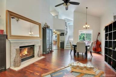 Main picture of 1637 McDonald Ave
