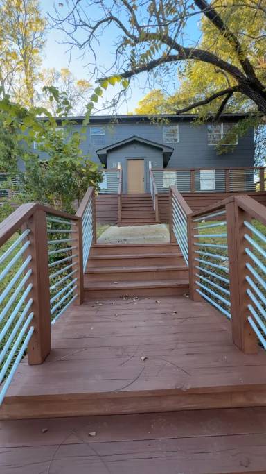 Main picture of 1021 Monroe St