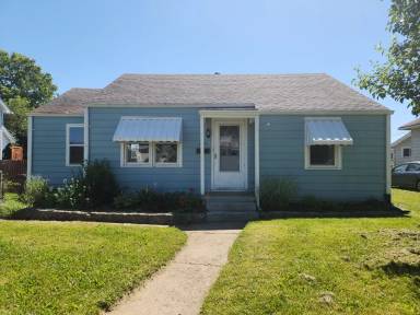 Main picture of 609 Michigan Ave