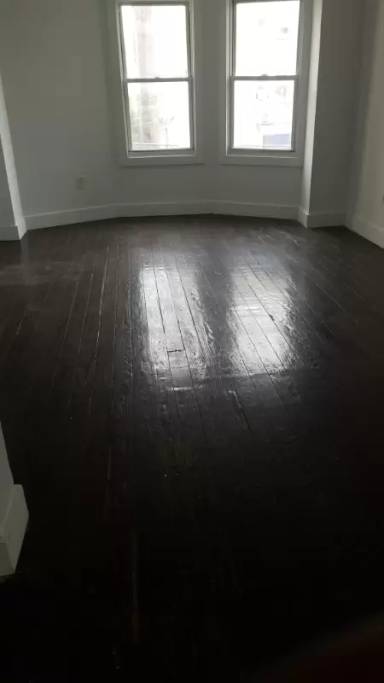 Main picture of 875 S 14th St