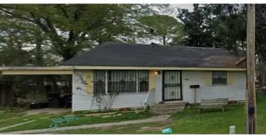 Main picture of 3705 Monroe Ave
