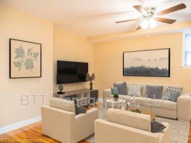 Main picture of 8712 Bradford Rd
