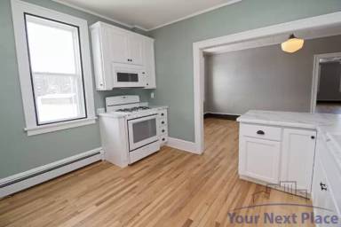 Main picture of 415 E Saint Germain St