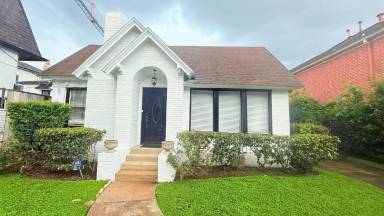 Main picture of 2220 Avalon Pl