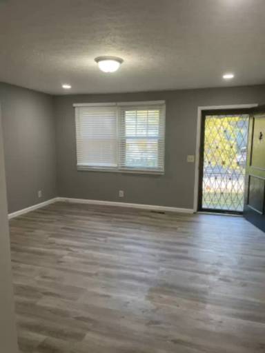 Main picture of 505 Ash Briar Cir