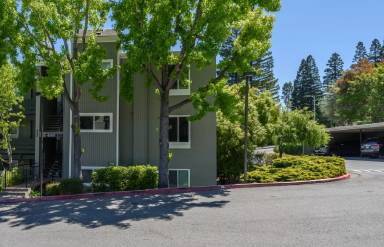 Main picture of 4000 Farm Hill Blvd