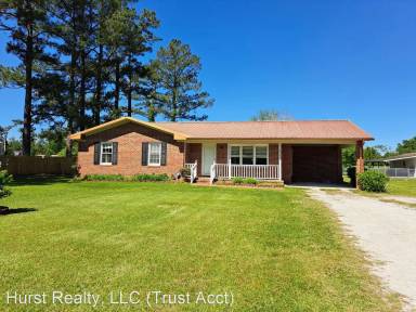 Main picture of 2561 Belgrade Swansboro Rd