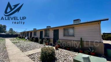 Main picture of 5752 28th - C