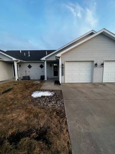 Main picture of 2302 Bos Landen Dr