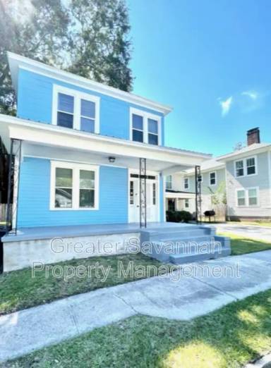 Main picture of 637 E 39th St