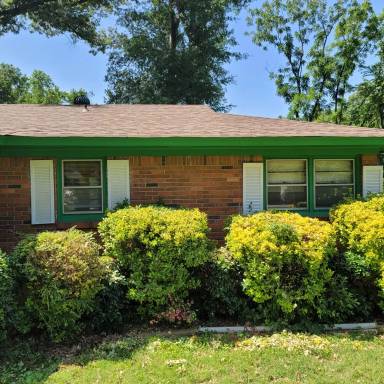 Main picture of 1767 Woodburn Dr