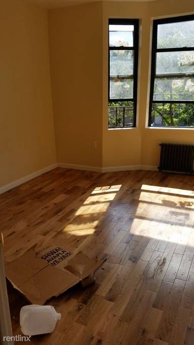 Main picture of 3607-3609 Broadway