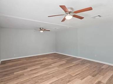 Main picture of 5427 Willow Glen Dr