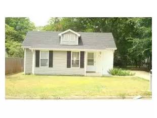 Main picture of 305 Gilmer St