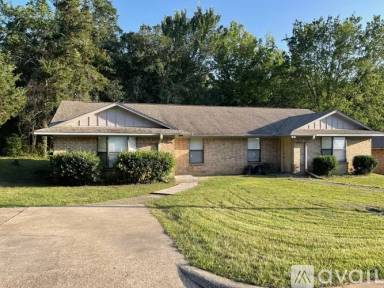 Main picture of 10695 Kiamichi Dr