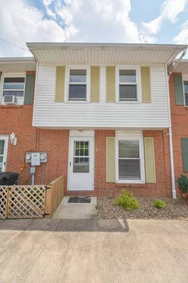 Main picture of 73 Cider Press Rd
