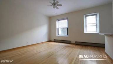 Main picture of 635 W Barry Ave