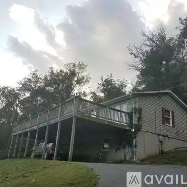 Main picture of 1367 King David Dr
