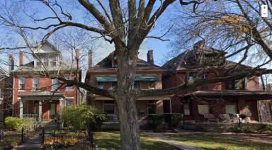 Main picture of 1282 Highland St