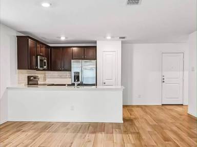 Main picture of 544 Manor St