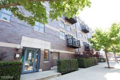 Main picture of 865 W Buckingham Pl