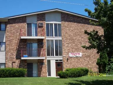 Main picture of 10628 W Bobolink Ave