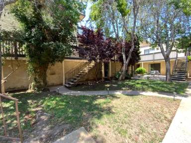 Main picture of 634 8th St