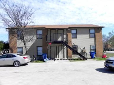 Main picture of 205 South Dr