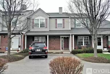 Main picture of 815 Oaktree Blvd