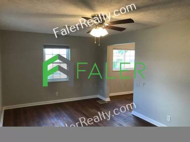 Main picture of 336 E Dorothy Ln