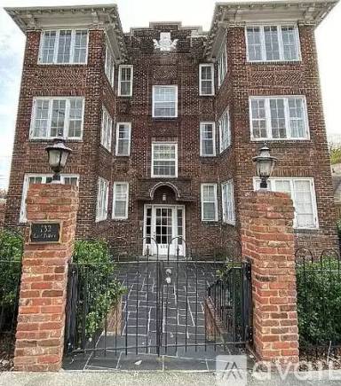 Main picture of 132 E Fisher Ave