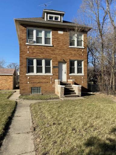 Main picture of 2688 Jefferson St