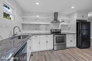 Main picture of 4600 Willard St