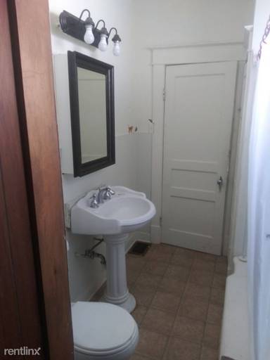 Main picture of 1340 Longfield Ave