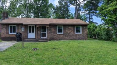 Main picture of 1606 Lexington Dr