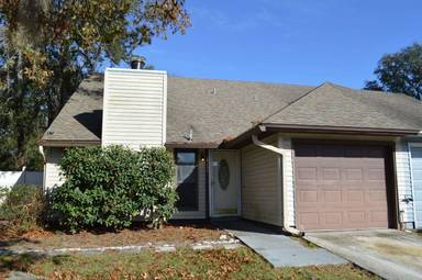 Main picture of 11723 Fort Caroline Lakes Dr