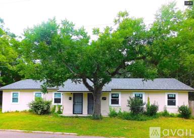 Main picture of 1331 Fairfax St