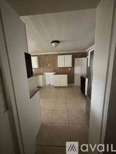 Main picture of 713 E Magnolia St