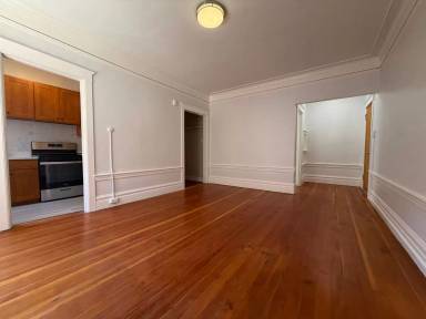 Main picture of 288 9th St