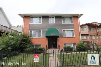 Main picture of 1212 E St