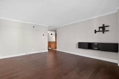 Main picture of Riverside Condominium