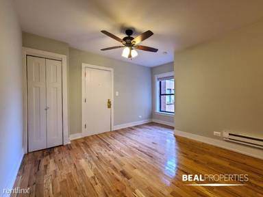 Main picture of 815-23 W Cornelia Ave